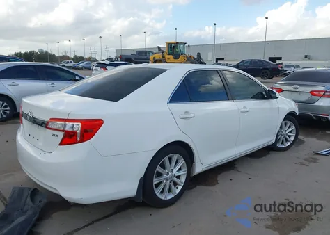 2012 Toyota Camry Xle V6 z USA, uszkodzony, nr VIN 4T1BK1FK1CU516216